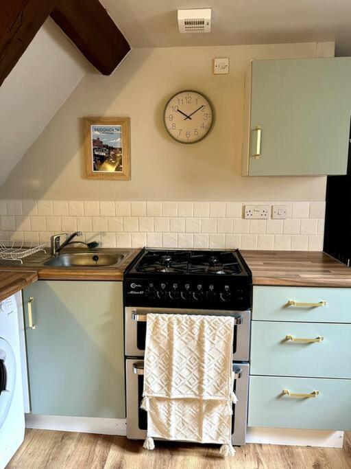 Countryside Loft In Bridgnorth Apartment Exterior photo